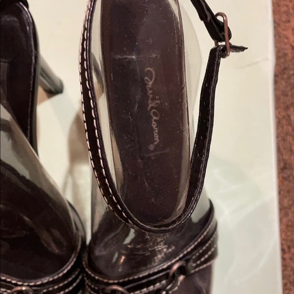 Beautiful David Aaron Heels - Picture 5 of 7